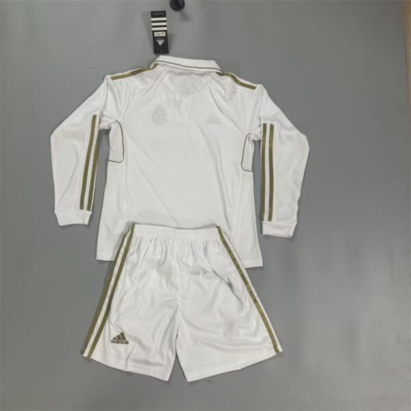 Real Madrid 11 12 Long sleeve  home kids kit - Image 2