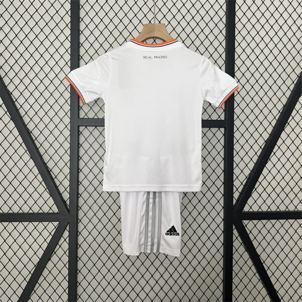 Real Madrid 13 14 home kids kit - Image 2