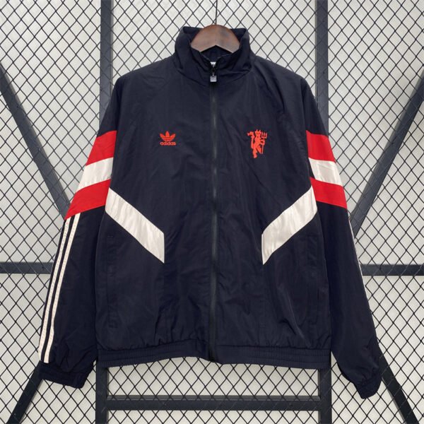 Manchester United Men   Windbreaker