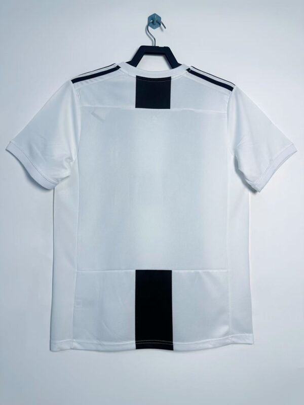Juventus 18/19 home jersey - Image 2
